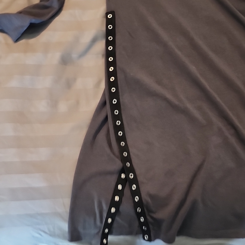 Long-Sleeve Charcoal Sheath Dress - Picture 3 of 4
